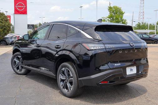 Black 2026 Nissan Murano SV