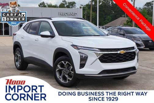 Summit White 2025 Chevrolet Trax LT