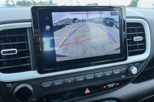 2025 Hyundai VENUE Limited