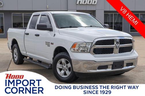 Bright White Clearcoat 2019 RAM 1500 Classic Tradesman