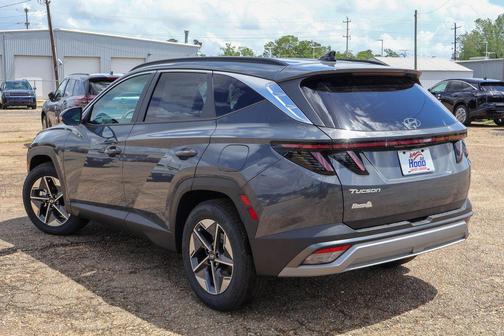 Gray 2026 Hyundai TUCSON SEL Premium