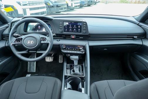 2026 Hyundai ELANTRA SEL