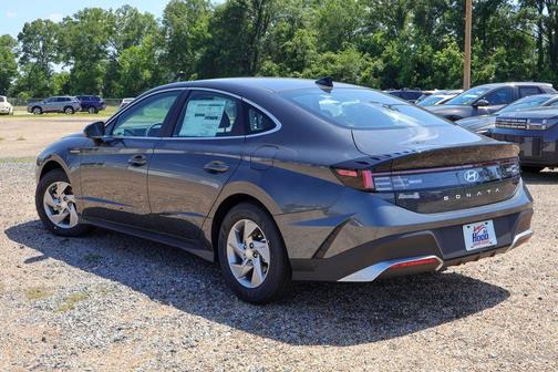 Portofino Gray 2026 Hyundai SONATA SE