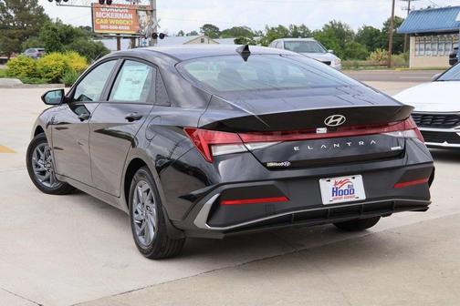 2025 Hyundai ELANTRA HEV Blue