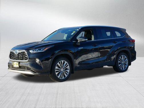 2021 Toyota Highlander Hybrid Platinum
