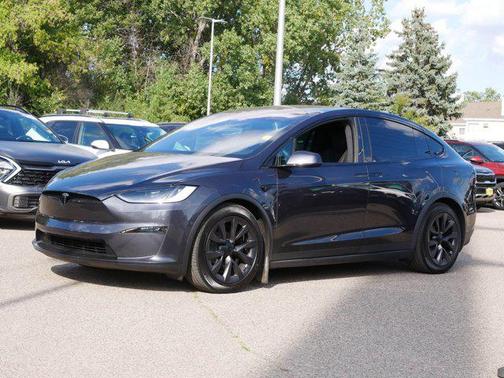 2024 Tesla Model X Long Range