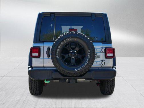 2020 Jeep Wrangler Unlimited Willys 4X4