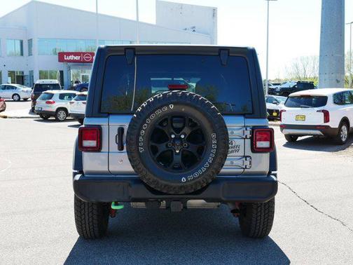 2020 Jeep Wrangler Unlimited Willys 4X4