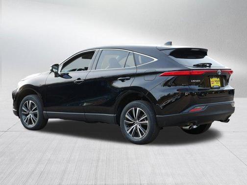 2023 Toyota Venza LE