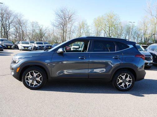 2023 Kia Seltos EX