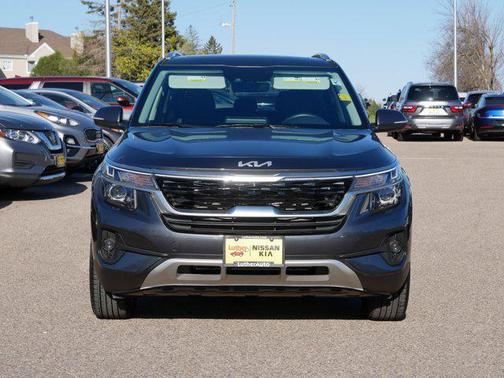 2023 Kia Seltos EX
