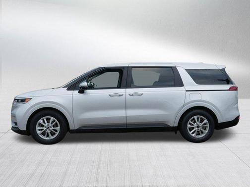 2022 Kia Carnival LXS