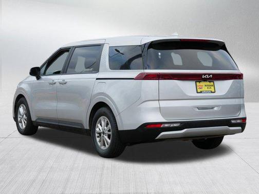 2022 Kia Carnival LXS
