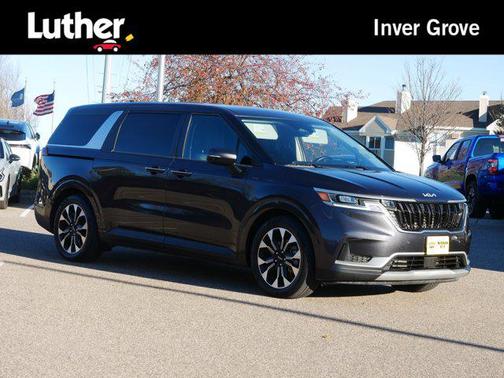 2024 Kia Carnival EX