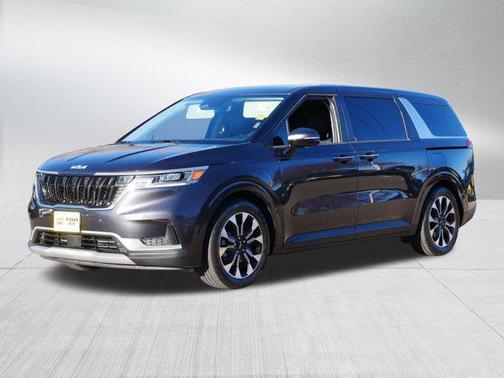 2024 Kia Carnival EX
