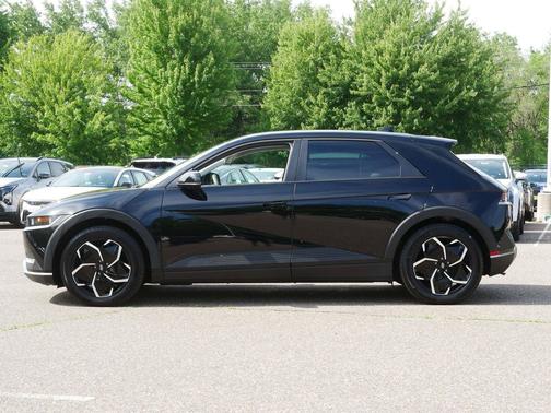 Abyss Black 2024 Hyundai IONIQ 5 SEL