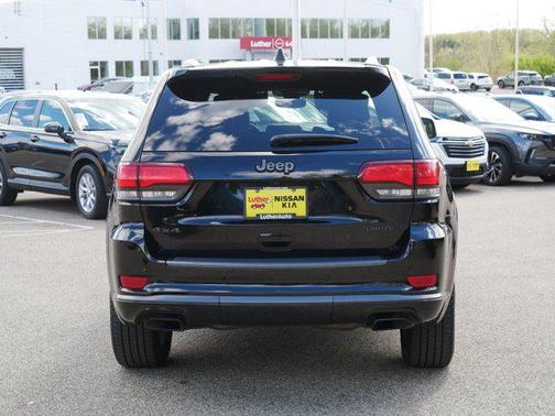 Diamond Black Crystal Pearlcoat 2019 Jeep Grand Cherokee Limited X