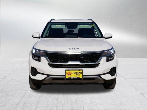 2023 Kia Seltos EX