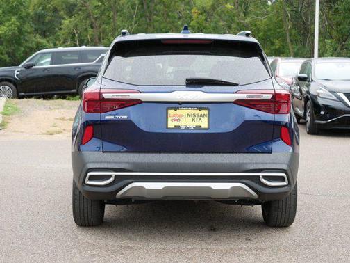 2022 Kia Seltos EX