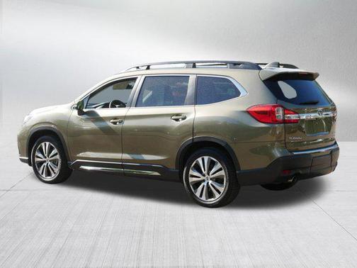 Autumn Green Metallic 2022 Subaru Ascent Limited 7-Passenger