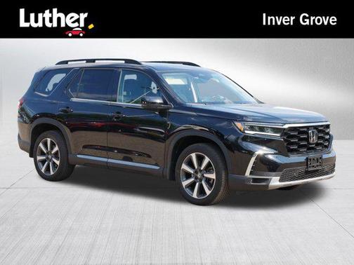 2023 Honda Pilot Touring 8-Passenger