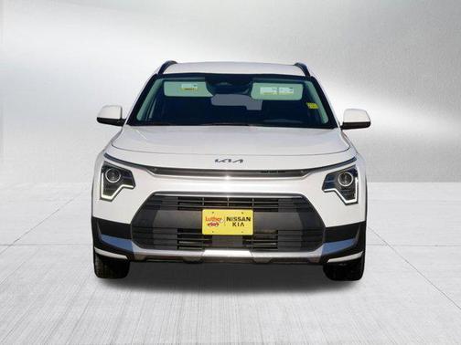 2023 Kia Niro EX