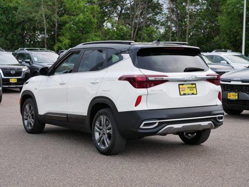 2022 Kia Seltos S