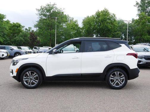 2022 Kia Seltos S