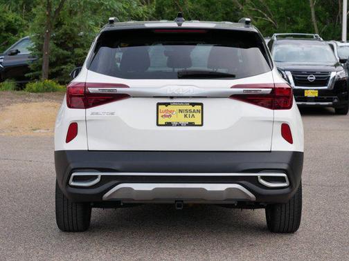 2022 Kia Seltos S