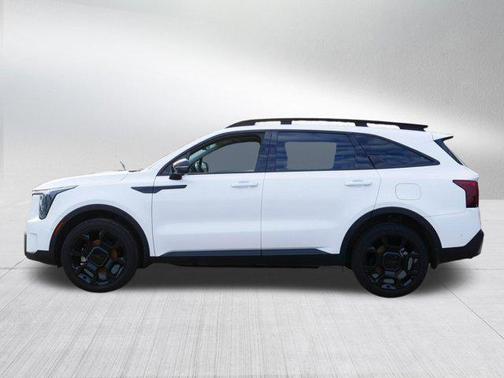Glacial White Pearl 2025 Kia Sorento SX
