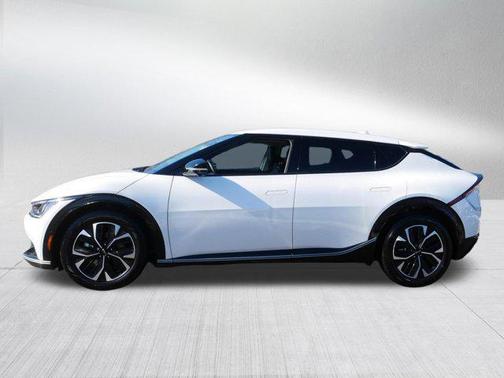 2023 Kia EV6 Wind