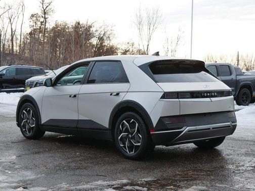 2023 Hyundai IONIQ 5 SEL