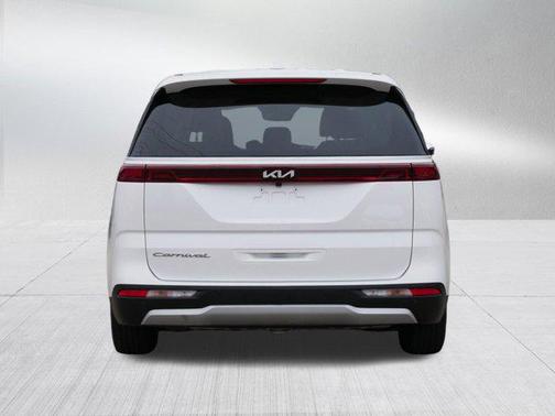 2022 Kia Carnival LXS