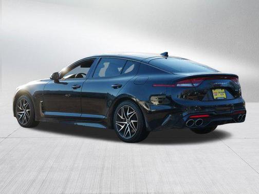 2022 Kia Stinger GT-Line