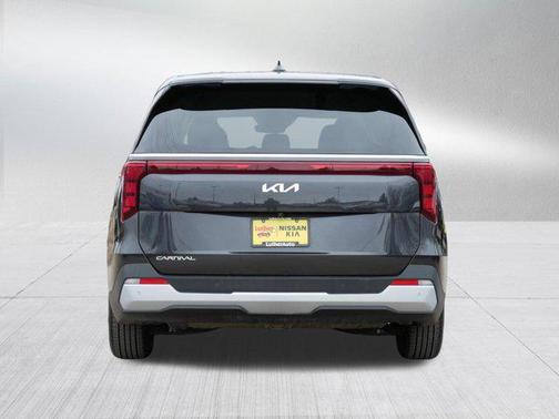 2025 Kia Carnival LXS