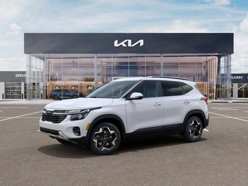 Snow White Pearl 2026 Kia Seltos EX