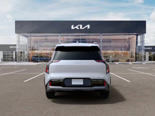 Glacial White Pearl 2026 Kia EV9 GT-Line
