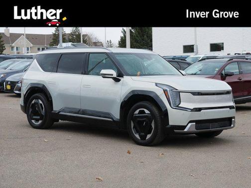 Ivory Silver 2024 Kia EV9 Land