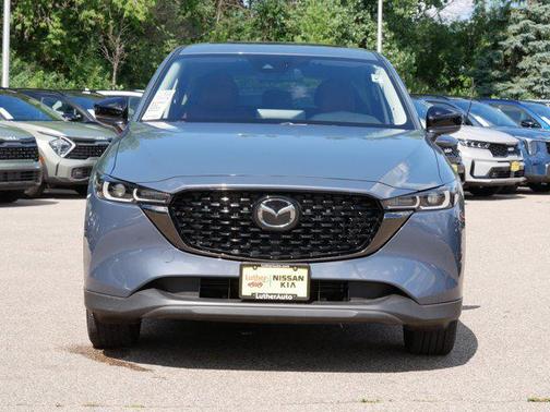 2022 Mazda CX-5 Carbon Edition