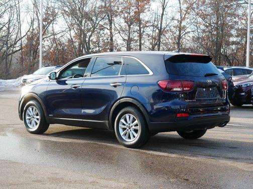 2020 Kia Sorento LX