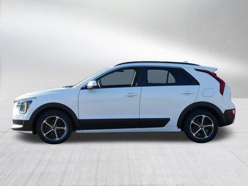 2024 Kia Niro LX