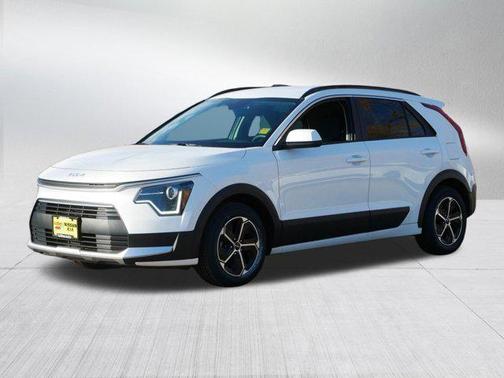 2024 Kia Niro LX