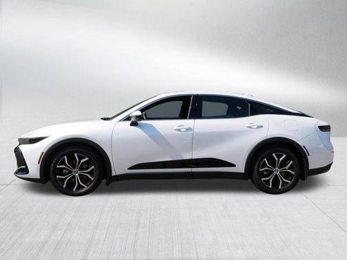 2024 Toyota Crown XLE