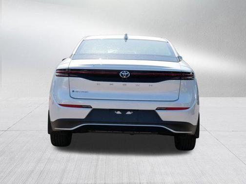 2024 Toyota Crown XLE