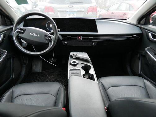 2022 Kia EV6 Wind