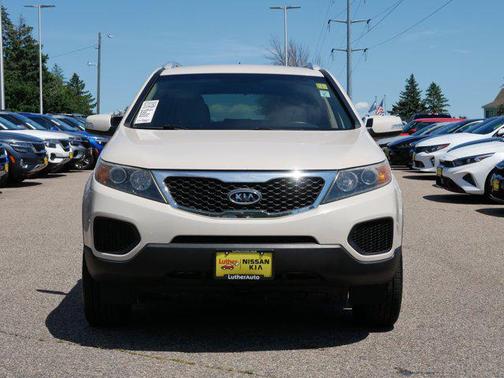2011 Kia Sorento LX