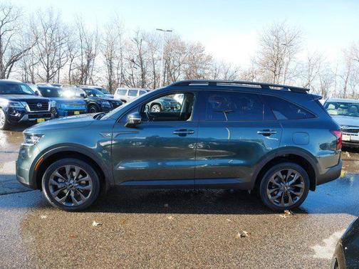 2023 Kia Sorento EX