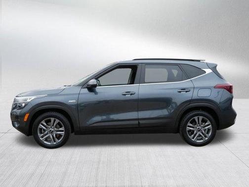 2022 Kia Seltos S