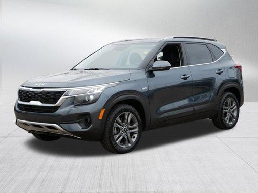 2022 Kia Seltos S
