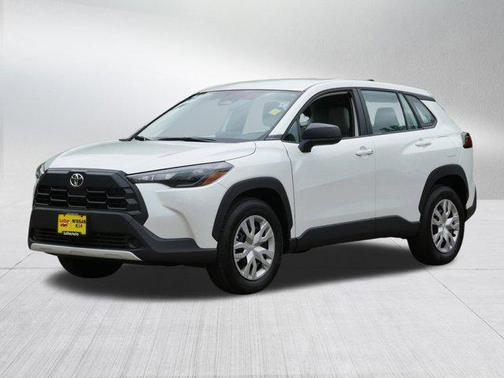 Wind Chill Pearl 2026 Toyota Corolla Cross L